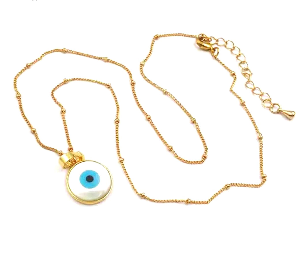 Round Shell eye necklace